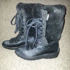 OSCAR SPORT-Italy-Apres Ski-Goat Fur and Fun Fur Boots-Black-Size 38-Near Mint